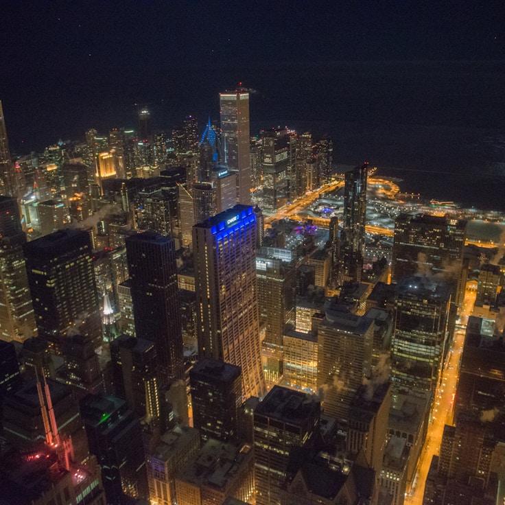 Parents evaluating schools in Spain